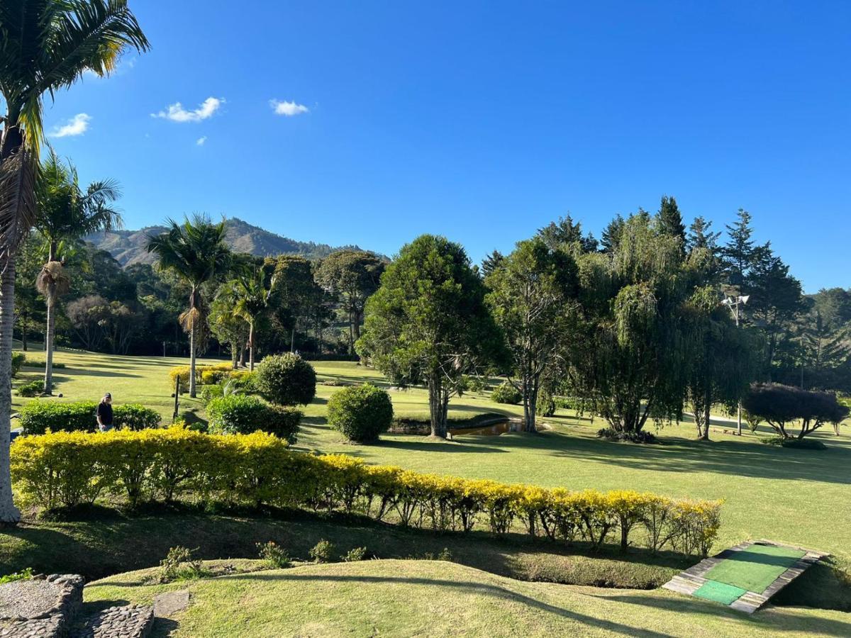 Club Campestre Hacienda Fizebad Hotel El Retiro  Eksteriør billede